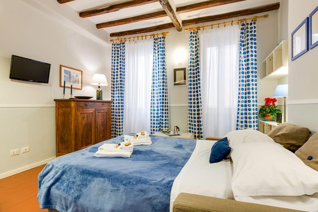 Rome As You Feel - Piazza Dei Satiri Apartments Exterior photo